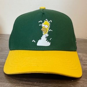 Simpsons Homer in the bushes hat